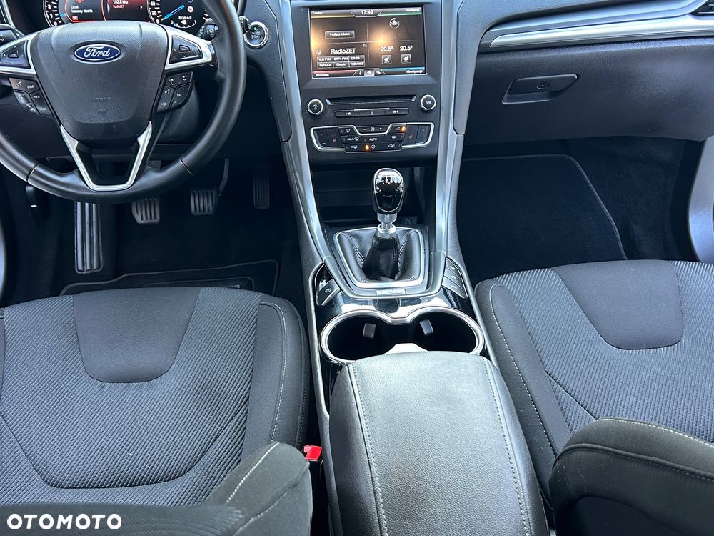 Ford Mondeo - 21