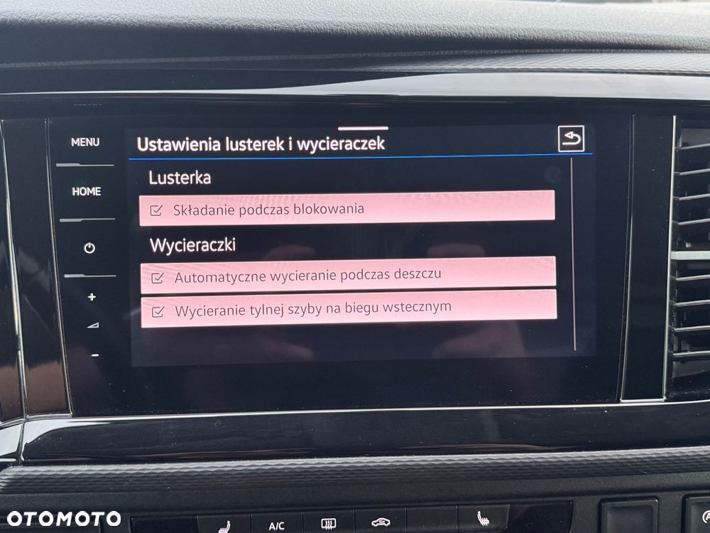 Volkswagen Transporter - 29