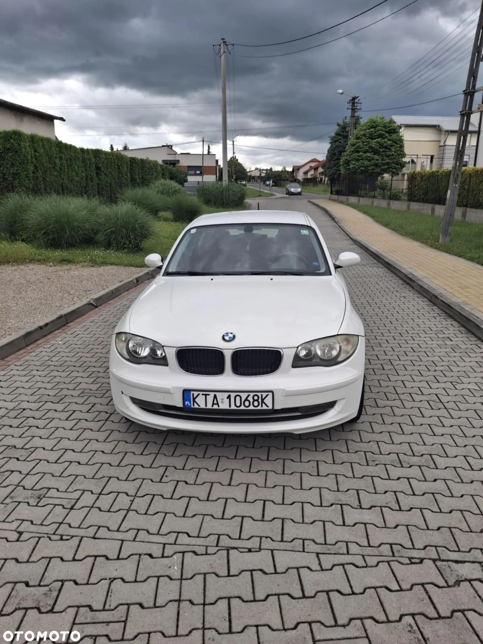 BMW Seria 1 116i - 1