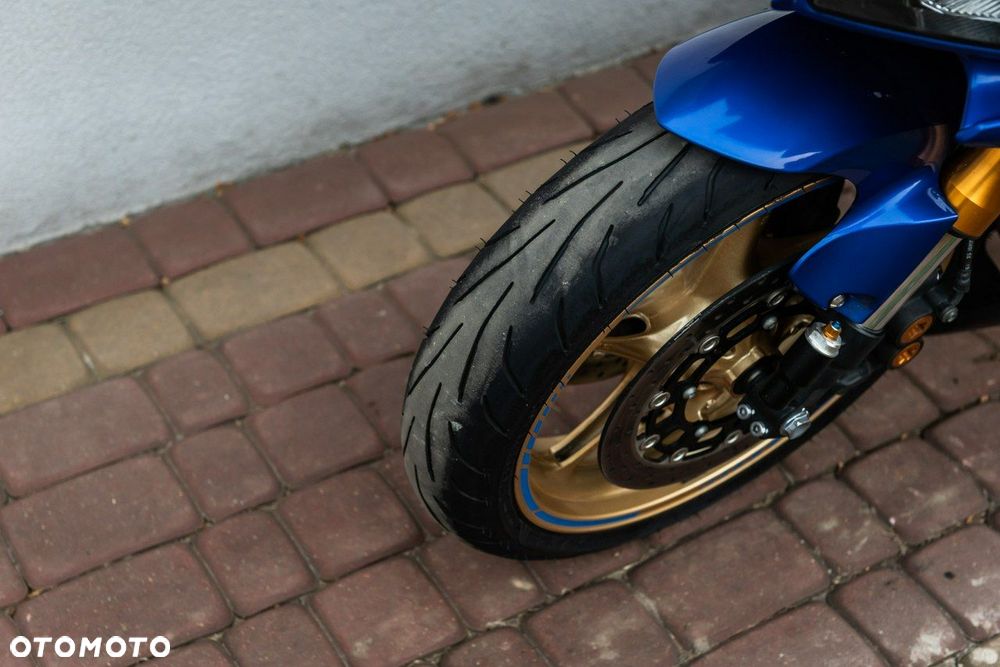 Yamaha R6 - 8