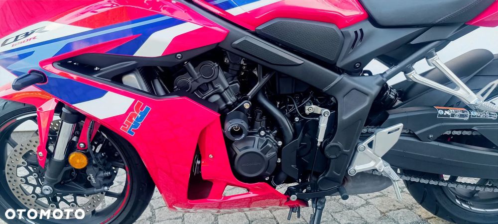 Honda CBR - 9