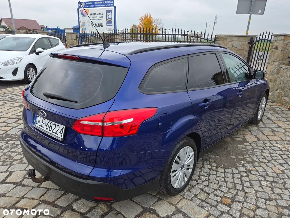 Ford Focus 1.5 TDCi DPF Start-Stopp-System Business - 10