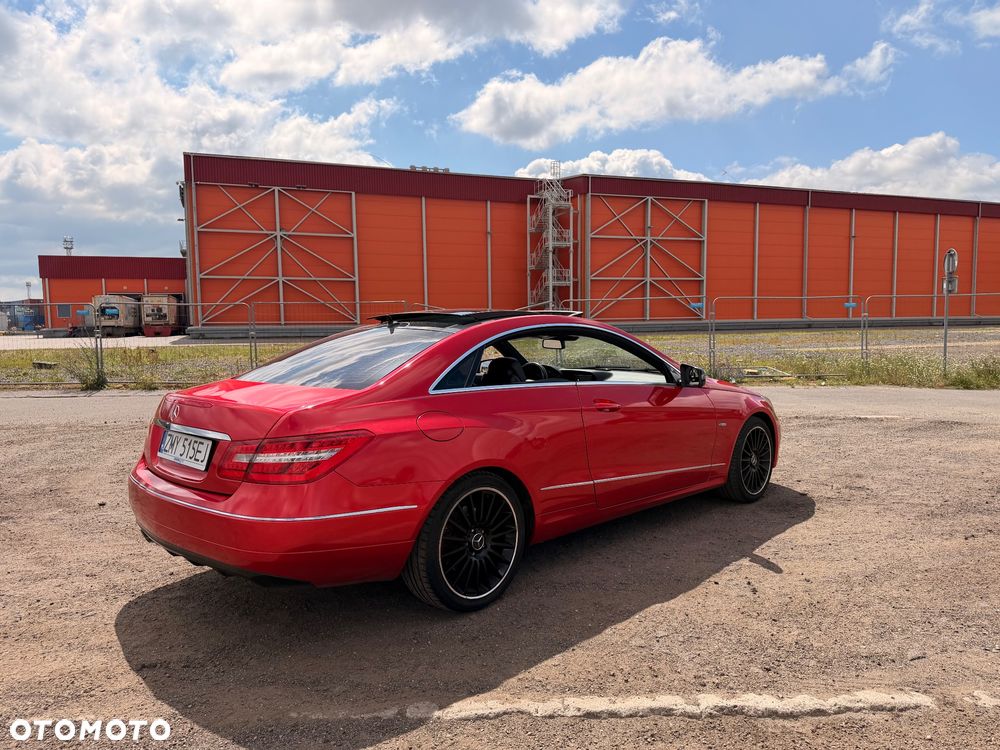 Mercedes-Benz Klasa E 250 CGI BlueEffICIENCY - 7