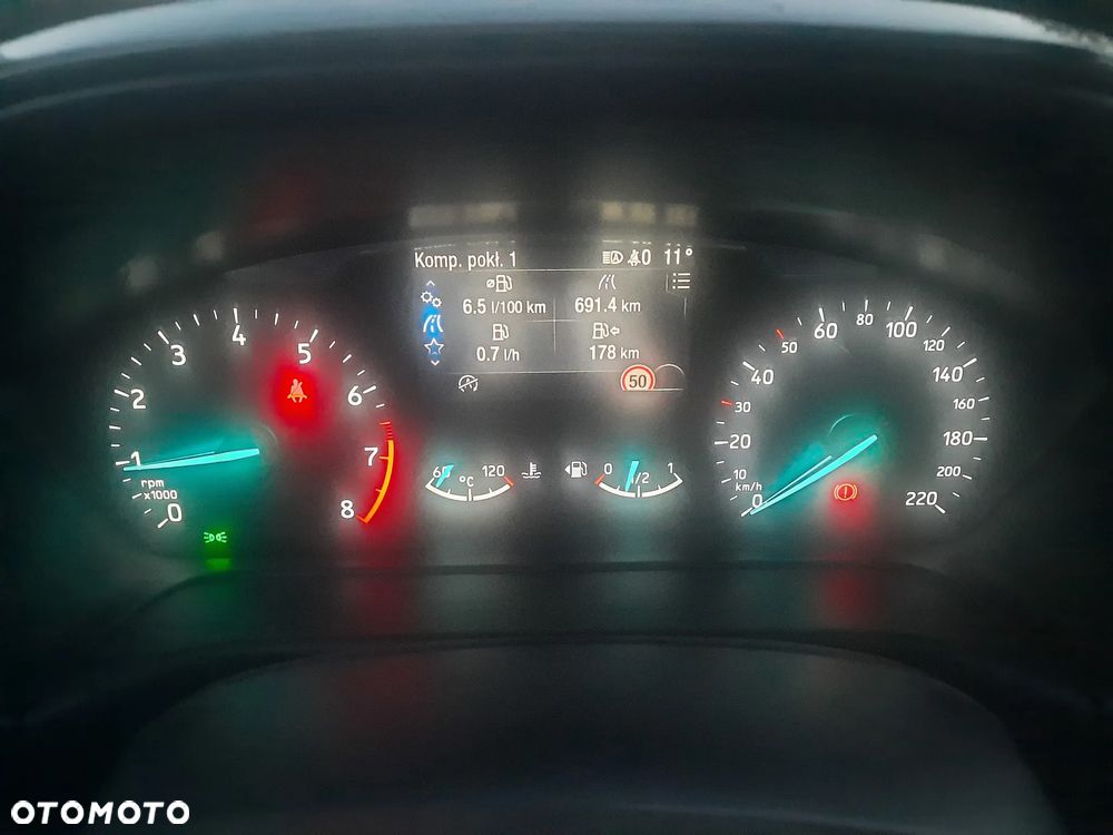 Ford Puma 1.0 EcoBoost TITANIUM - 8