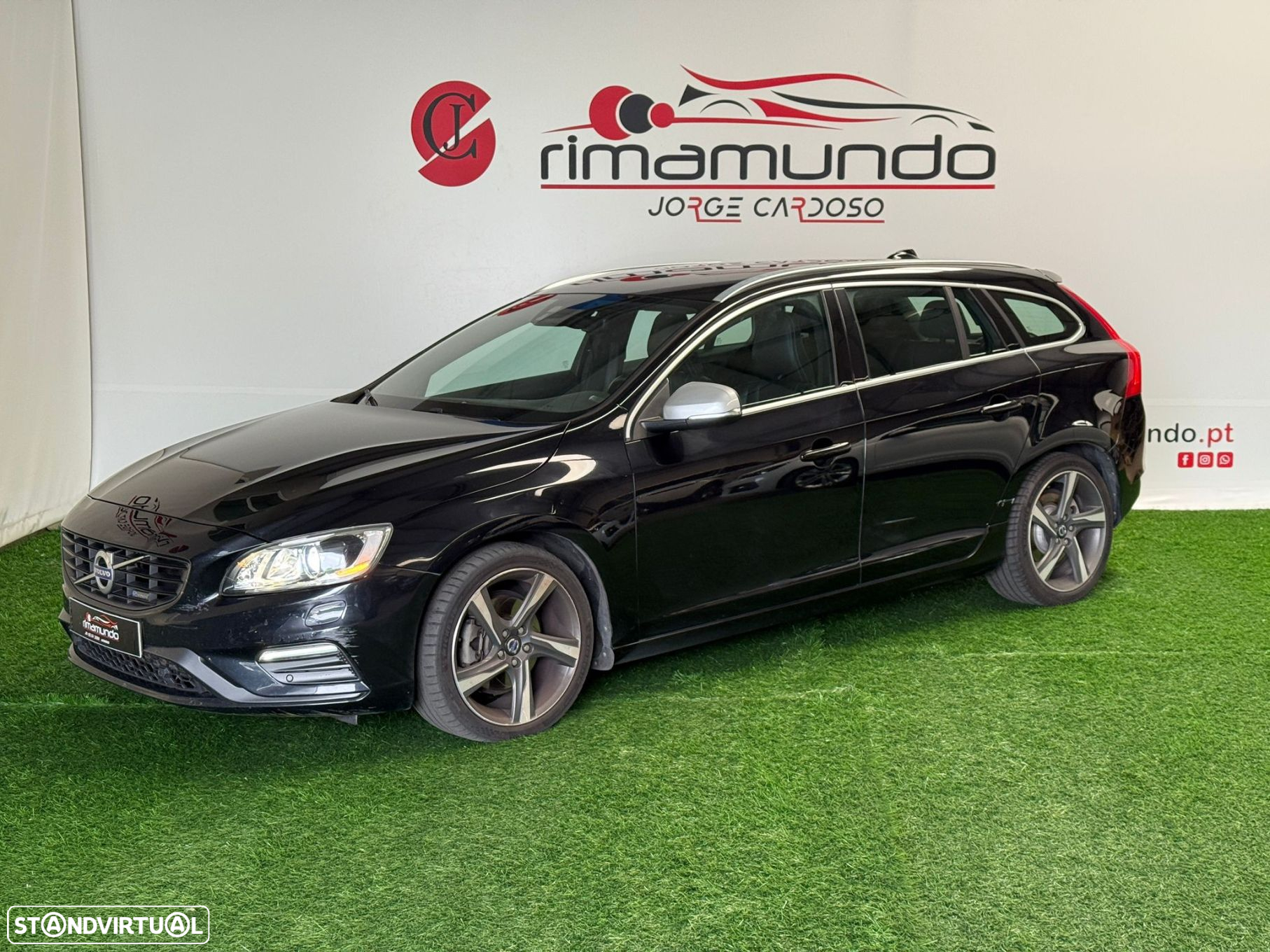 Volvo V60 2.0 D4 R-Design - 3