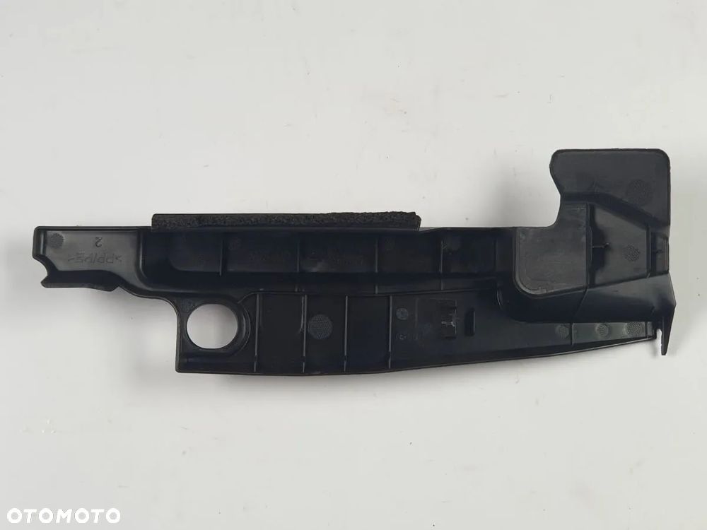 TOYOTA COROLLA Sedan od 20190r Osłona Zaślepka Błotnika Prawa - 4