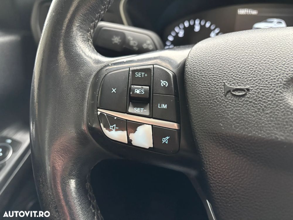 Ford Kuga 1.5 EcoBlue A8 FWD Trend - 18