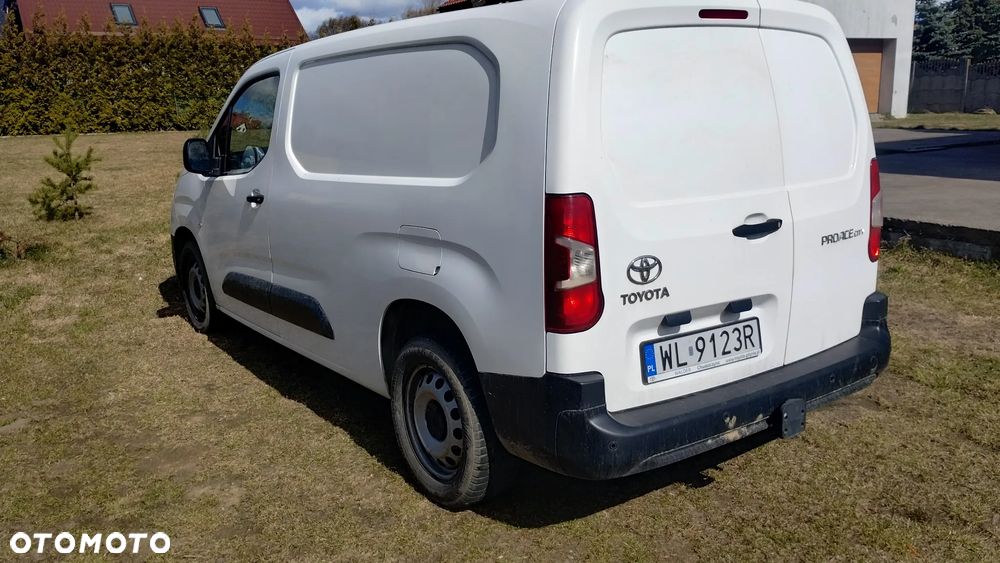 Toyota Proace City - 12
