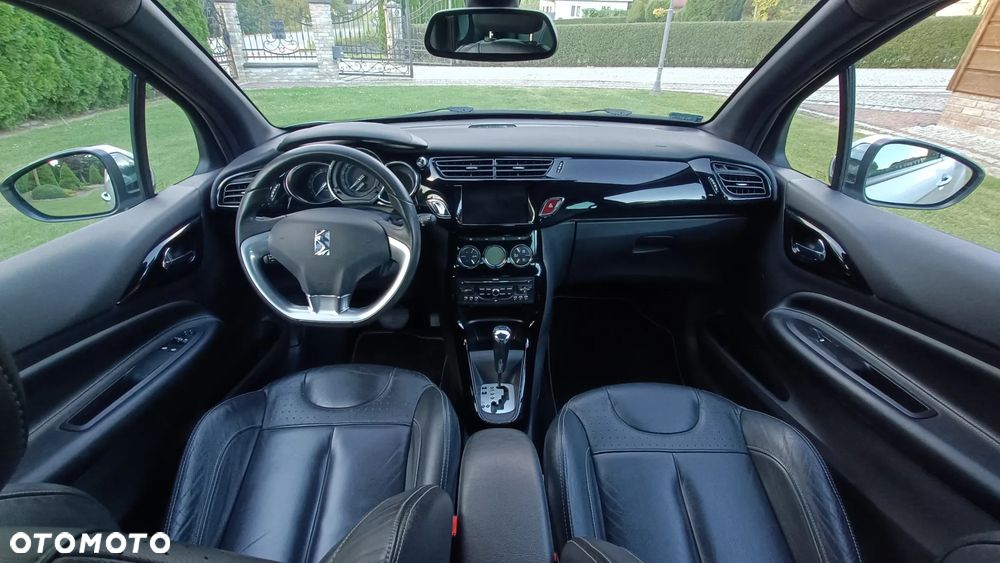 Citroën DS3 1.6 VTi SoChic - 17