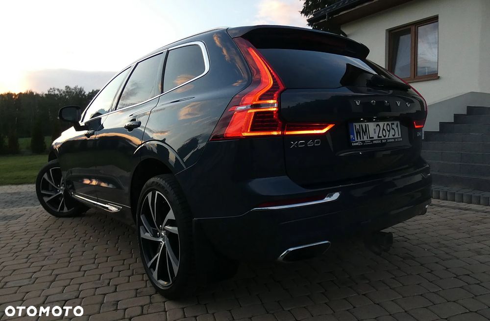 Volvo XC 60 T6 AWD Inscription - 40
