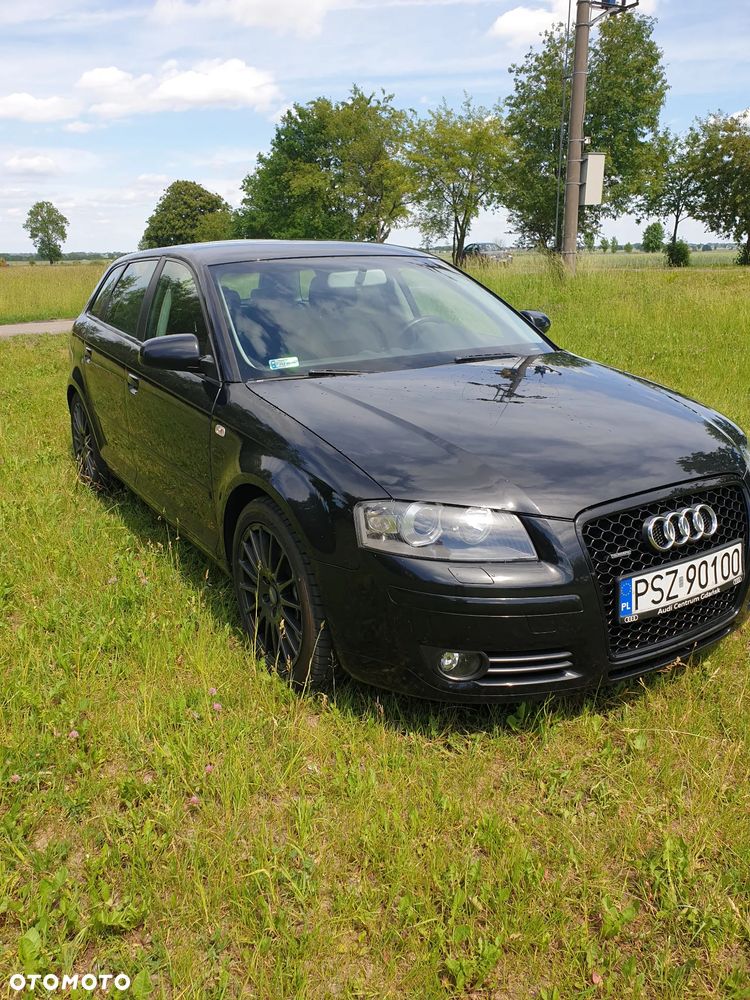 Audi A3 Sportback - 1