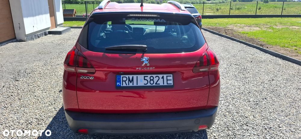 Peugeot 2008 PureTech 82 Style - 6
