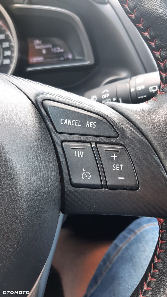 Mazda 3 SKYACTIV-G 120 NAKAMA - 22