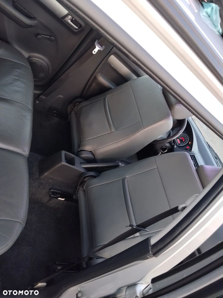 Suzuki Swift - 7