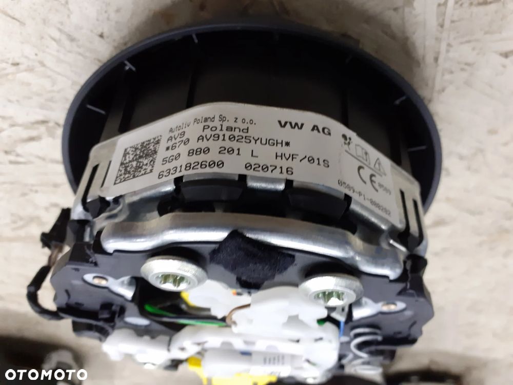 PODUSZKA POWIETRZA AIRBAG KIEROWCY VW GOLF 7 VII R GTI GTD 5G0880201L - 3