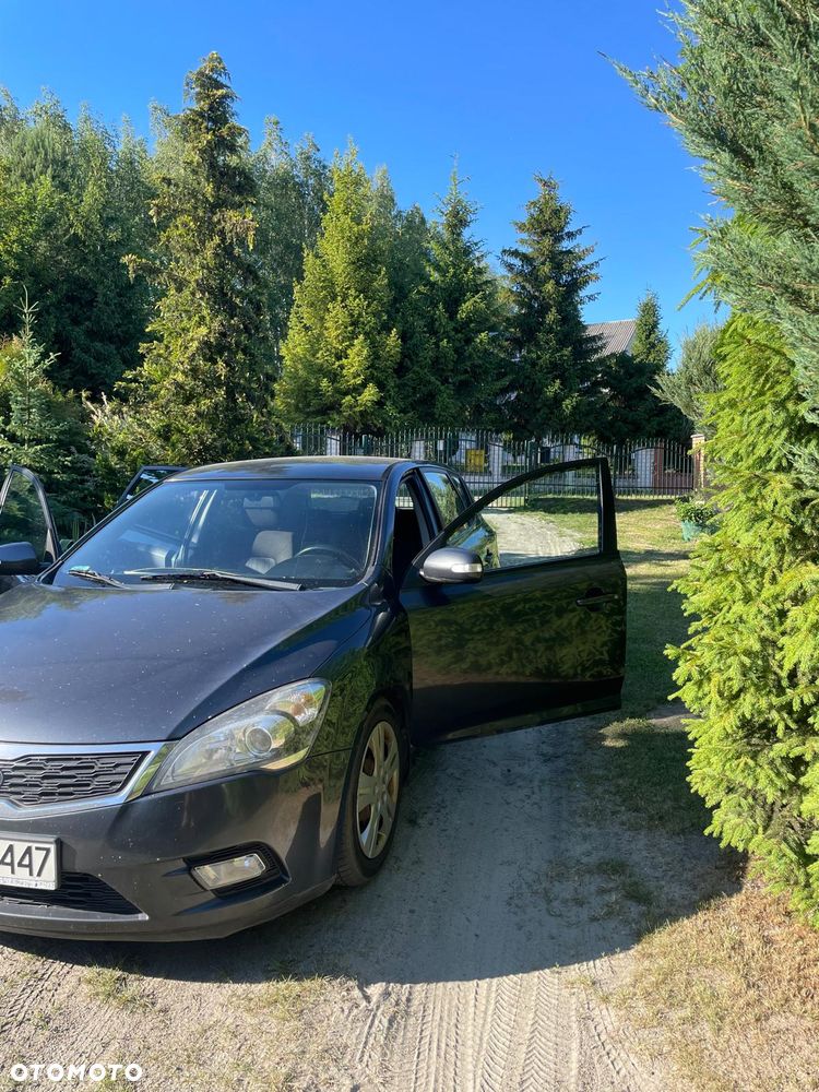 Kia Ceed 1.6 Crdi Comfort - 4