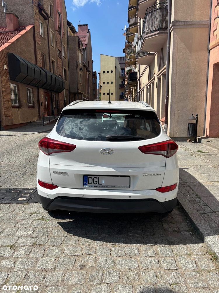 Hyundai Tucson 1.6 GDI BlueDrive Design 2WD - 2