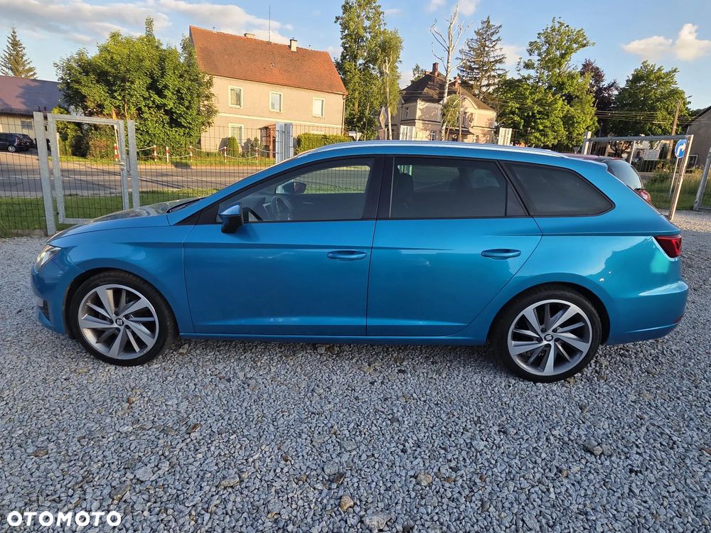 Seat Leon 2.0 TDI FR Black S&S DSG - 6