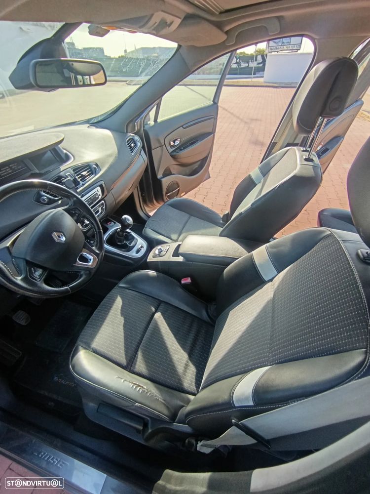Renault Grand Scénic Energy dCi 110 S&S Bose Edition - 11