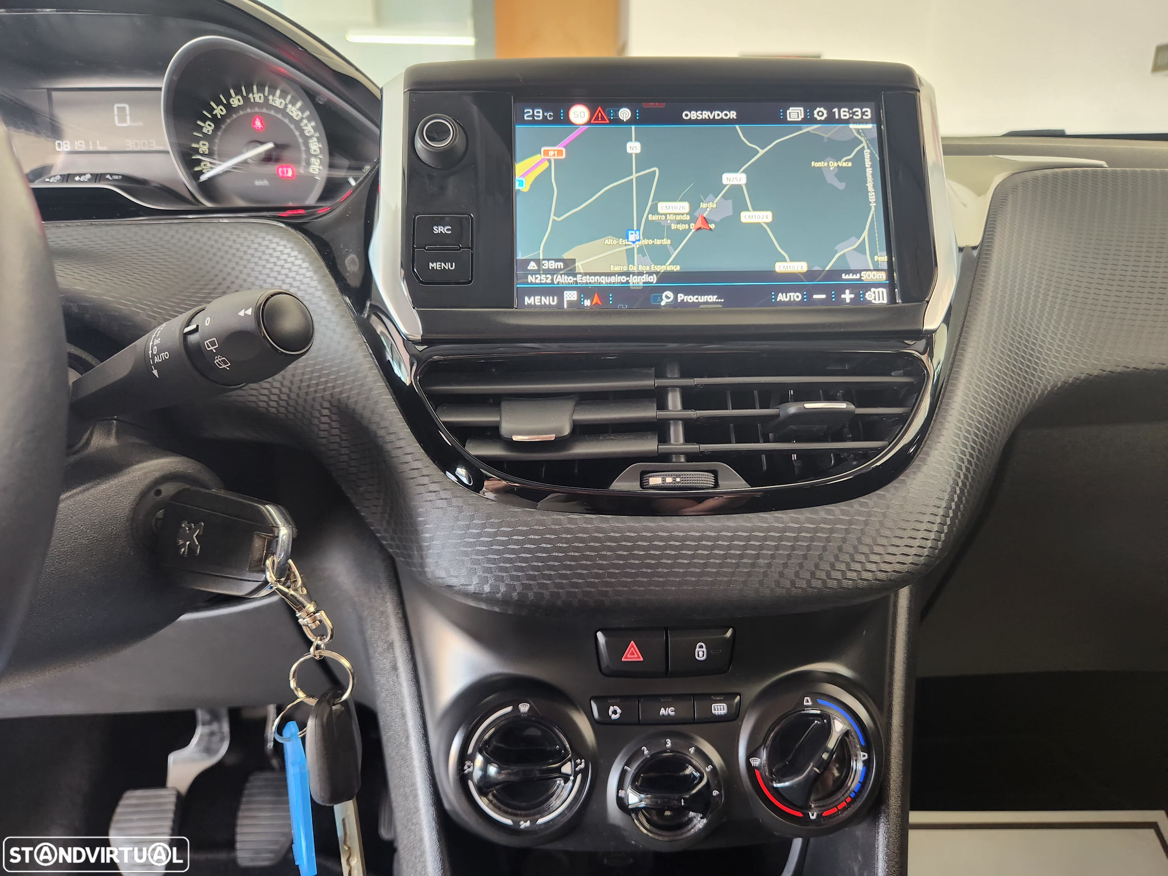 Peugeot 208 1.2 PureTech Style - 29