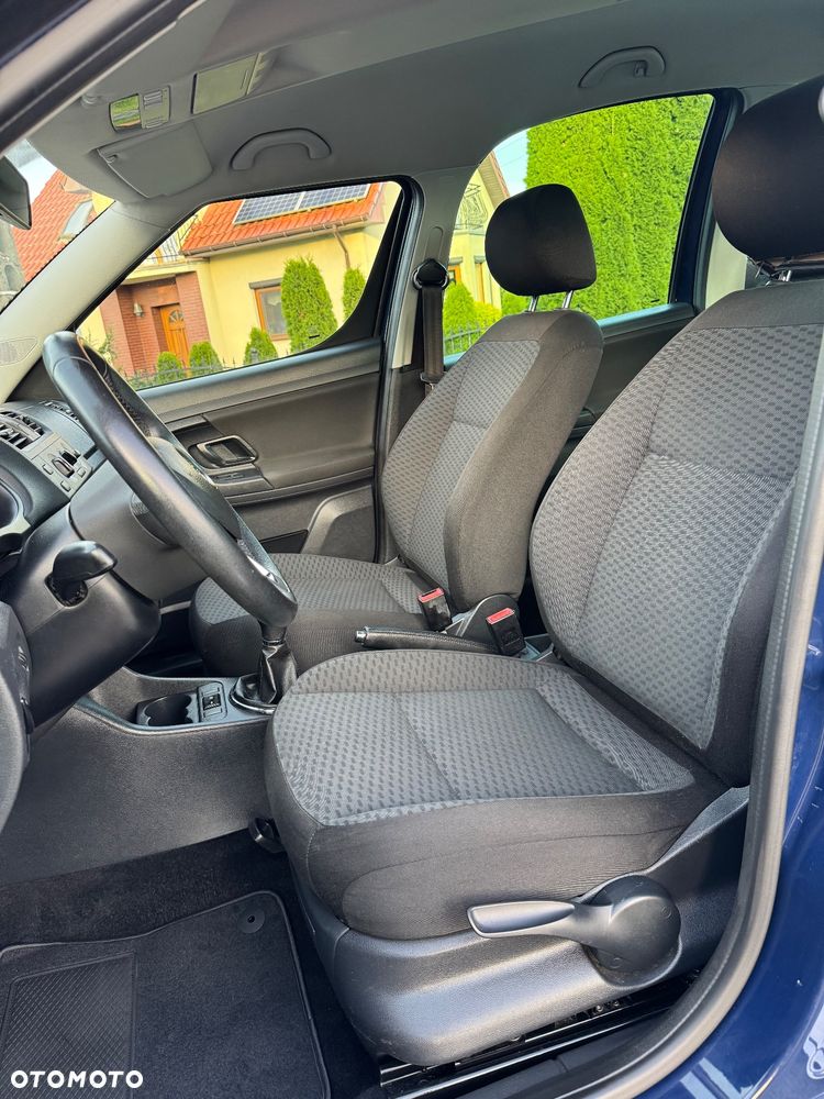 Skoda Roomster 1.2 TSI PLUS EDITION - 17