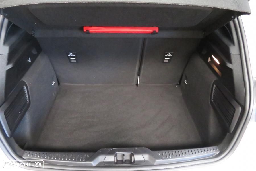 Ford Focus 1.0 EcoBoost MHEV ST-Line - 23