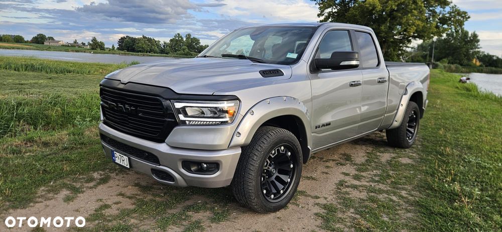 Dodge RAM - 16