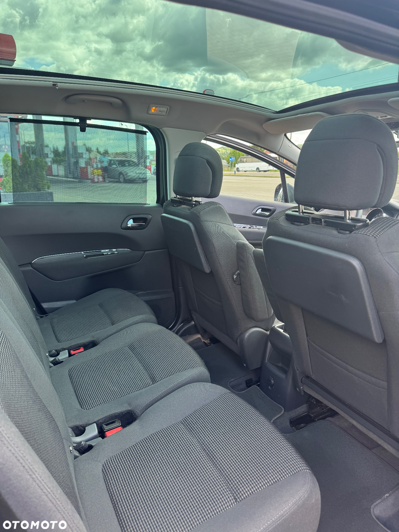 Peugeot 5008 - 12