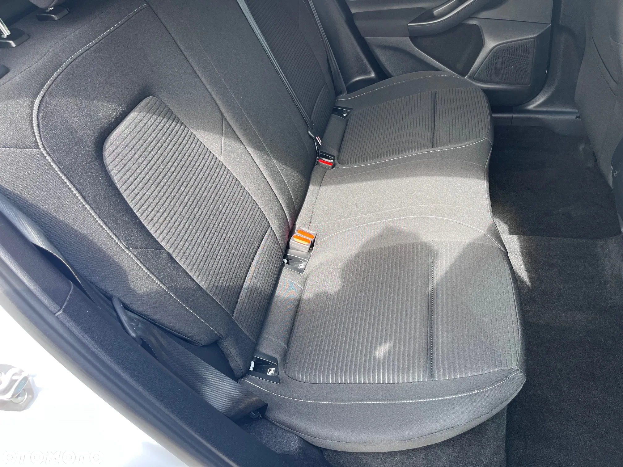 Ford Focus 1.5 EcoBlue Start-Stopp-System TITANIUM EDITION - 26