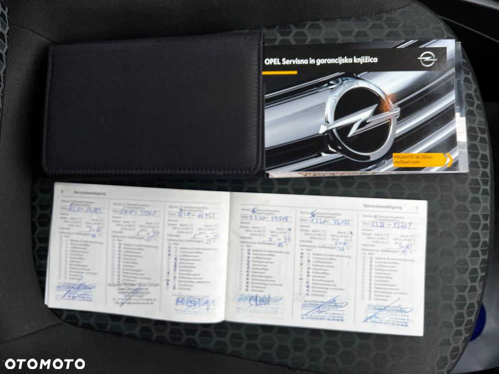 Opel Corsa 1.4 16V Enjoy - 9
