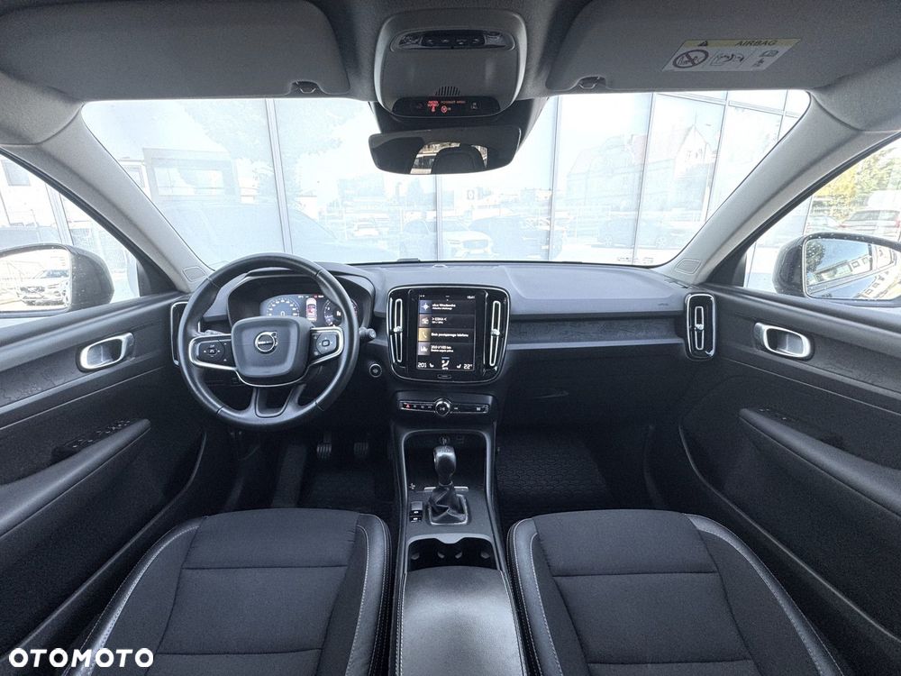 Volvo XC 40 - 27