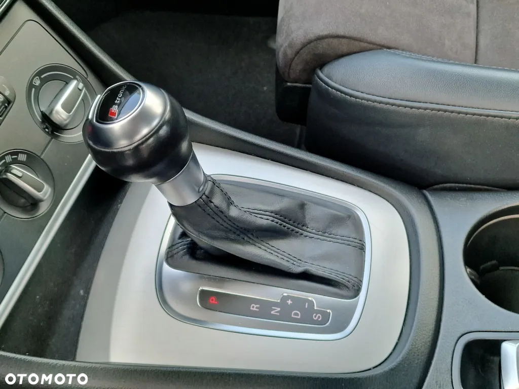 Audi Q3 2.0 TDI Quattro Sport S tronic - 39