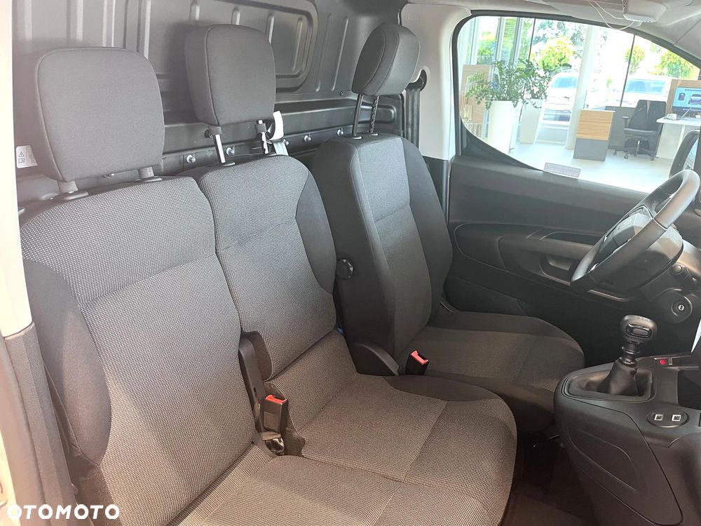 Toyota Proace City - 22