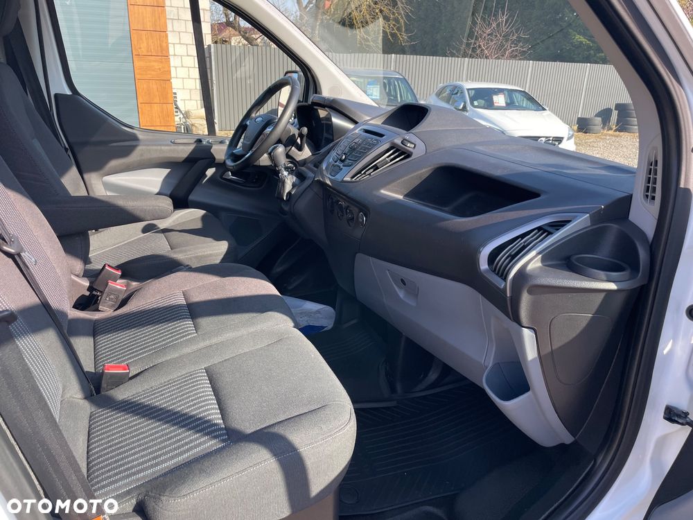 Ford Transit Custom - 33