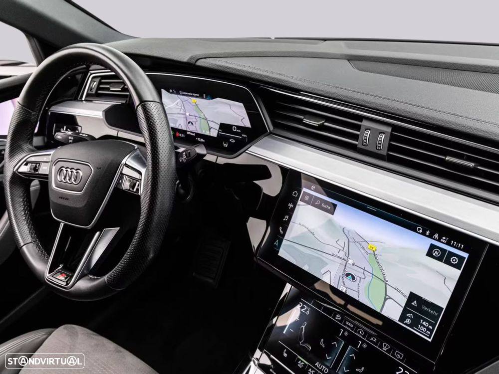 Audi e-tron Sportback - 13