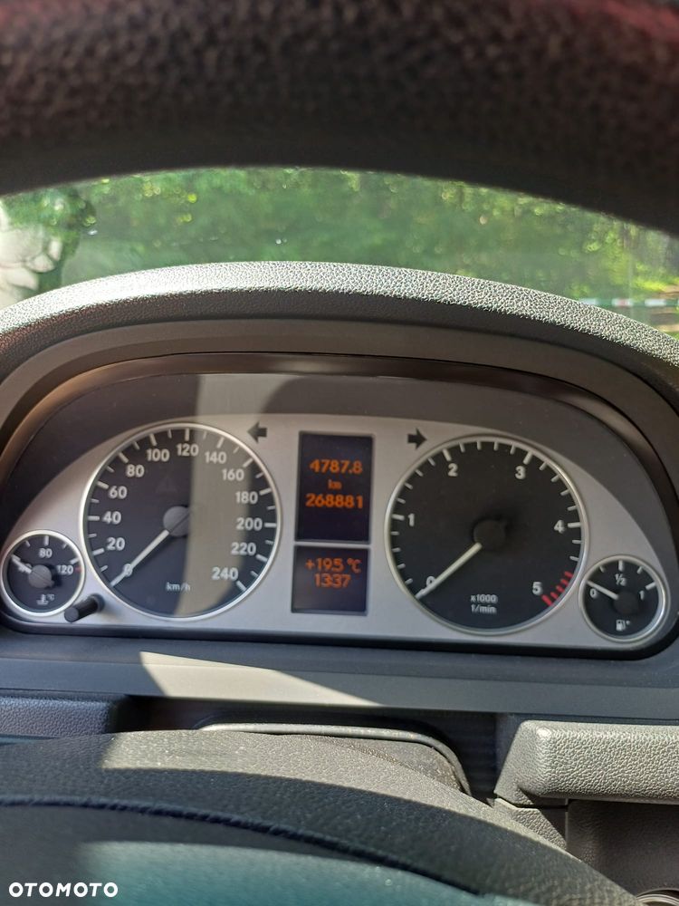 Mercedes-Benz Klasa B 180 CDI DPF Autotronic SPORT EDITION - 9