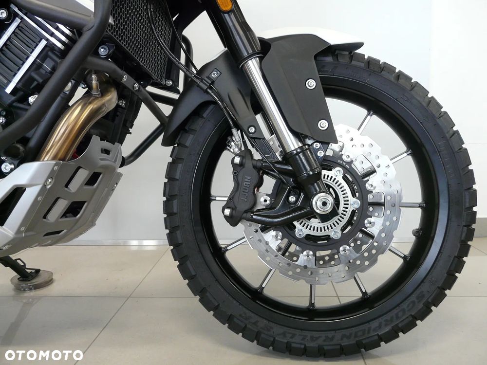 Morbidelli T1002V - 7