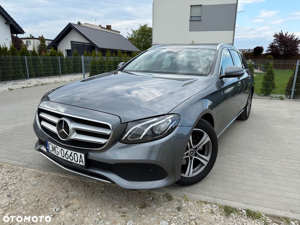 Mercedes-Benz Klasa E 220 d Business Edition 9G-TRONIC - 1