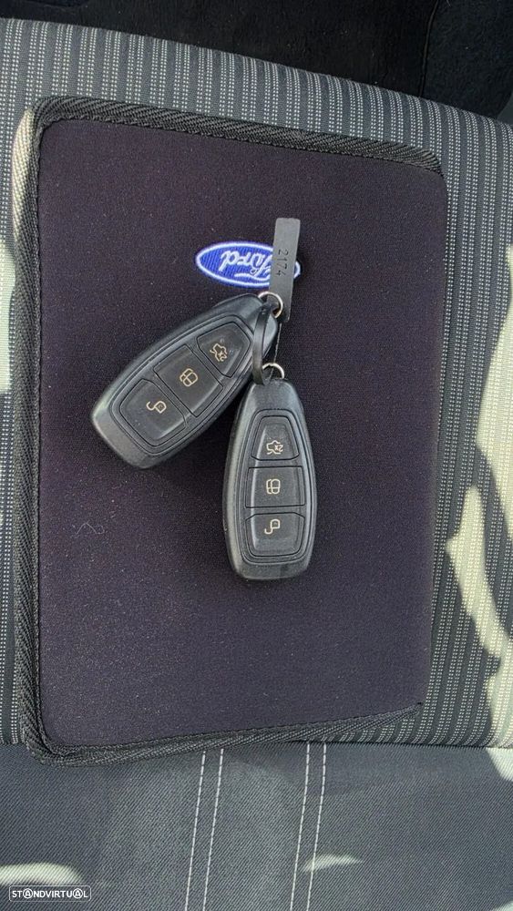 Ford Grand C-Max 1.6 TDCi Titanium Edition S/S - 14