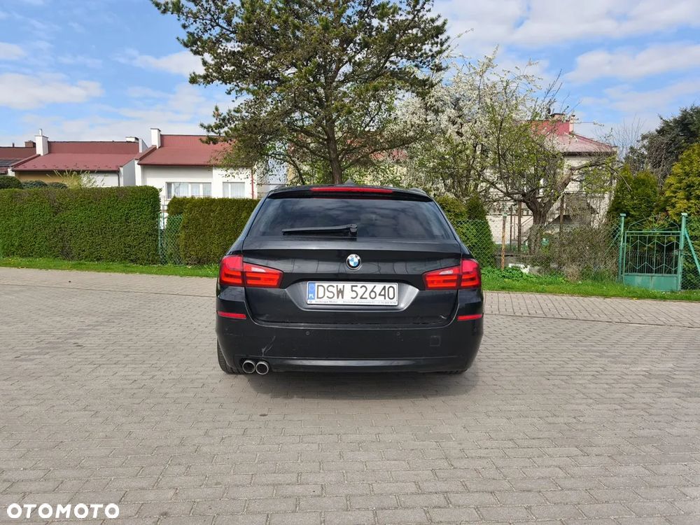 BMW Seria 5 520d - 8