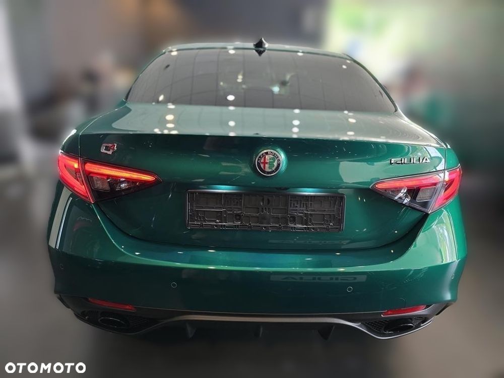 Alfa Romeo Giulia 2.0 Turbo Intensa Q4 - 5