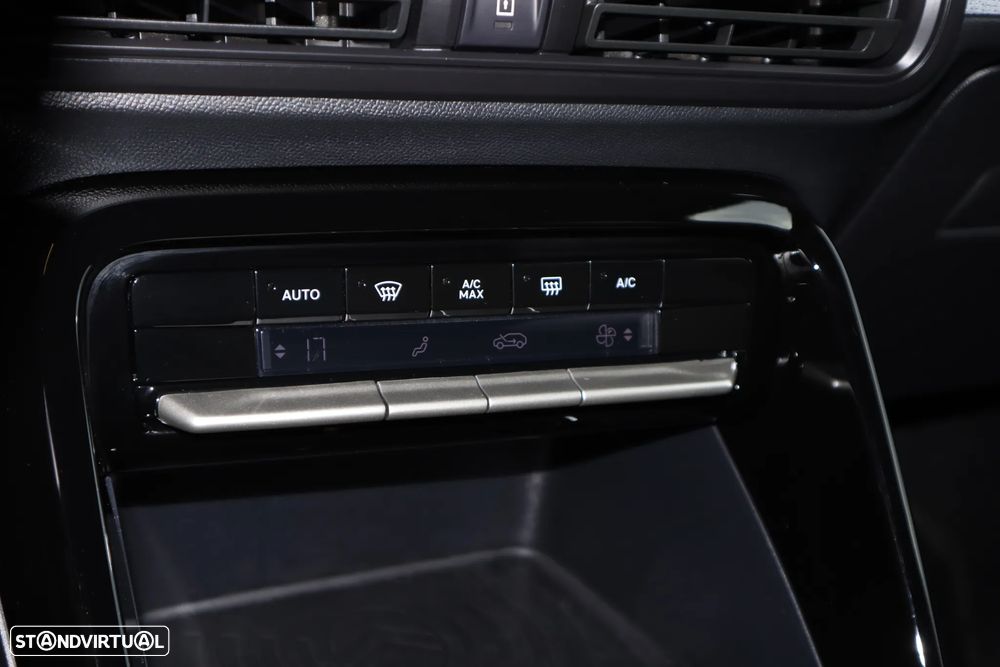 Citroën e-C3 44 kWh Autonomia Conforto Max - 21