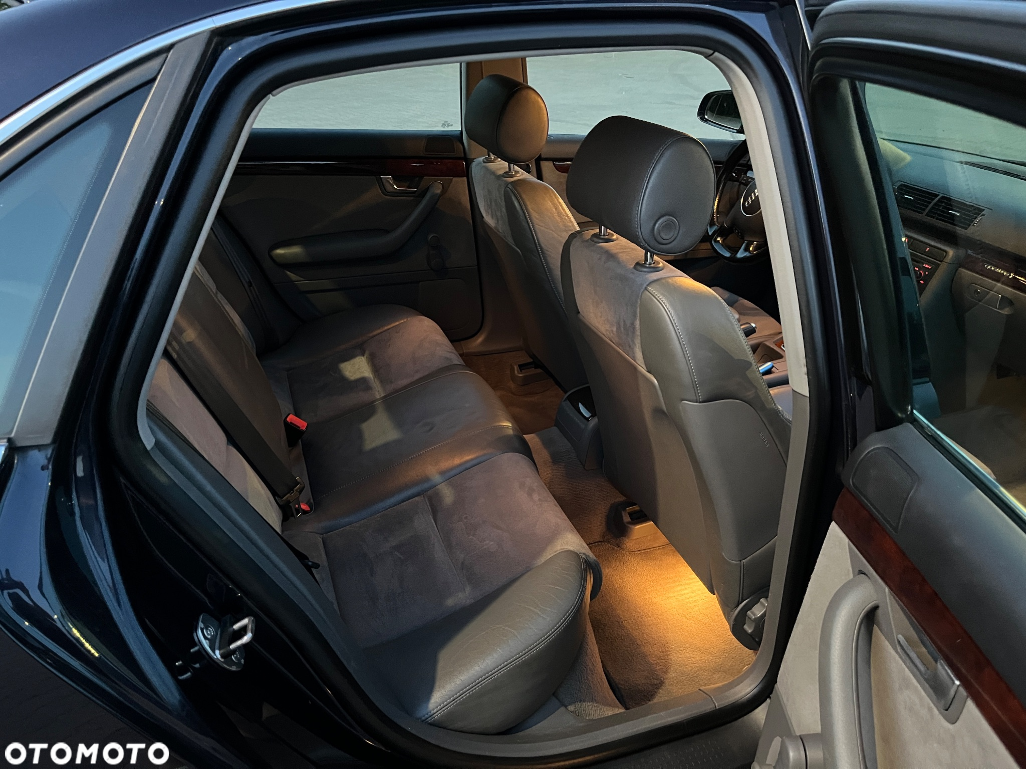 Audi A4 1.8T Quattro - 14