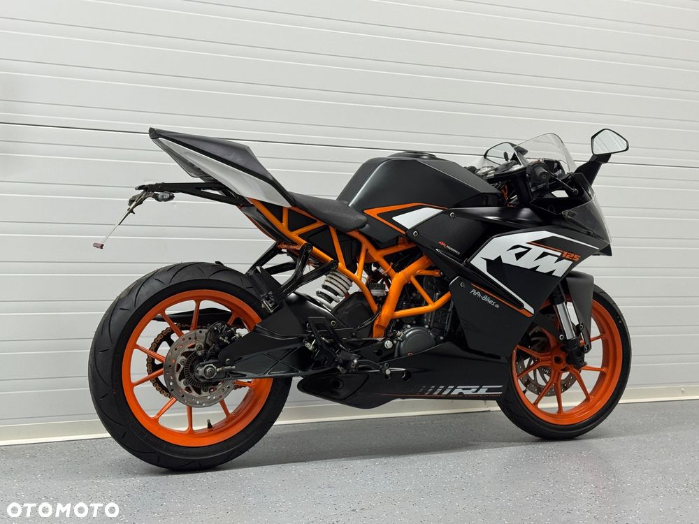 KTM RC 125 - 3
