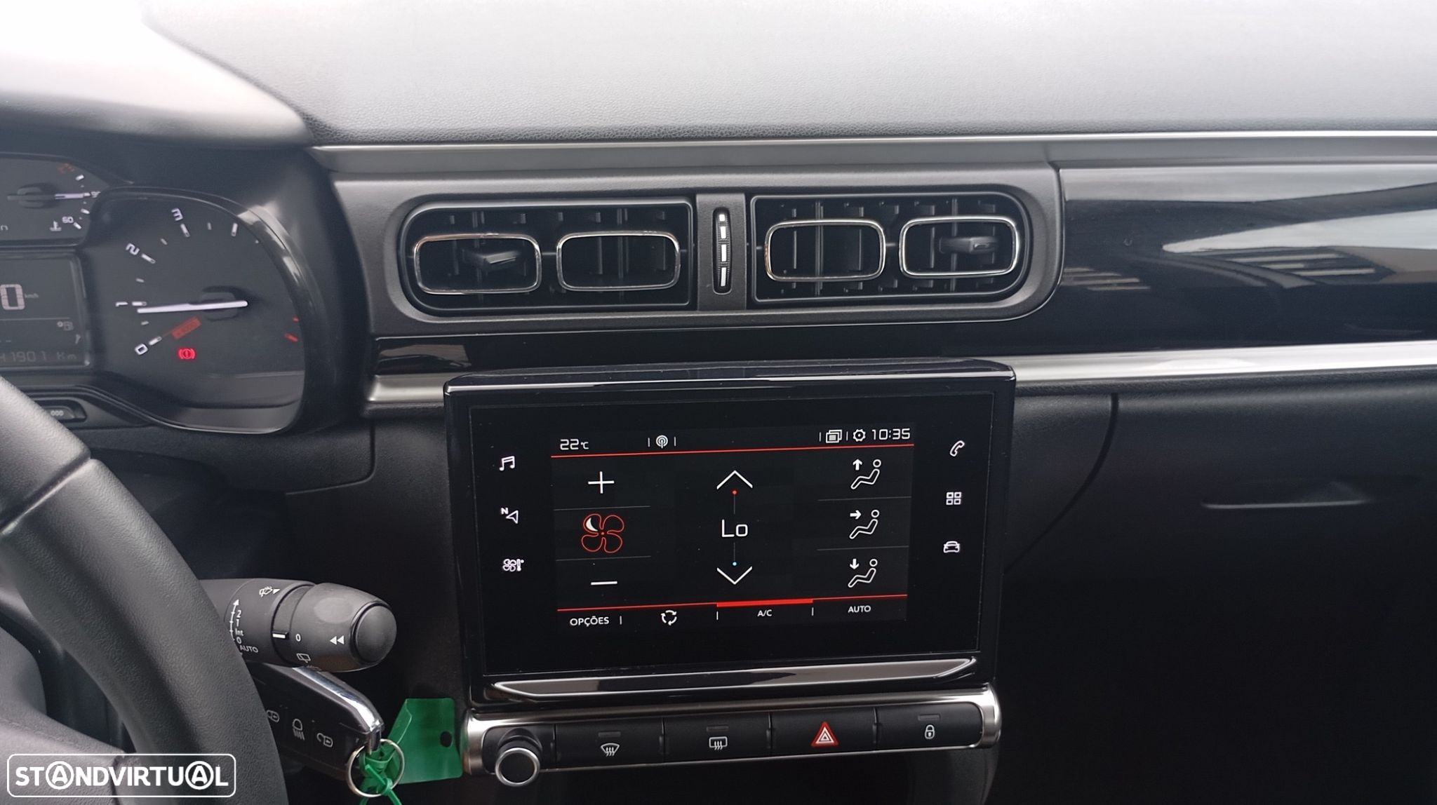 Citroën C3 1.2 PureTech Shine - 21