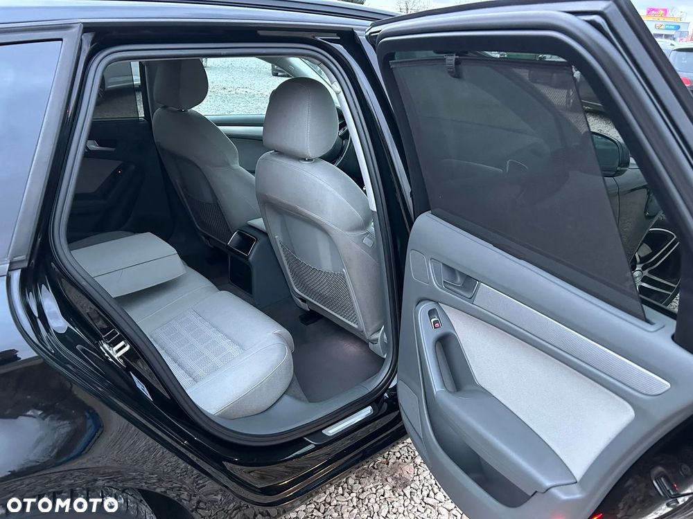 Volkswagen Phaeton - 9