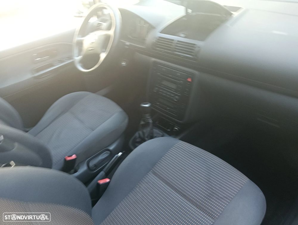 SEAT Alhambra 2.0 TDI Sport - 19