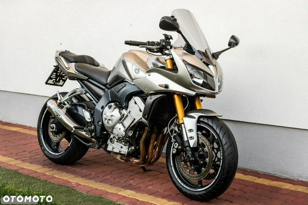 Yamaha FZ - 1
