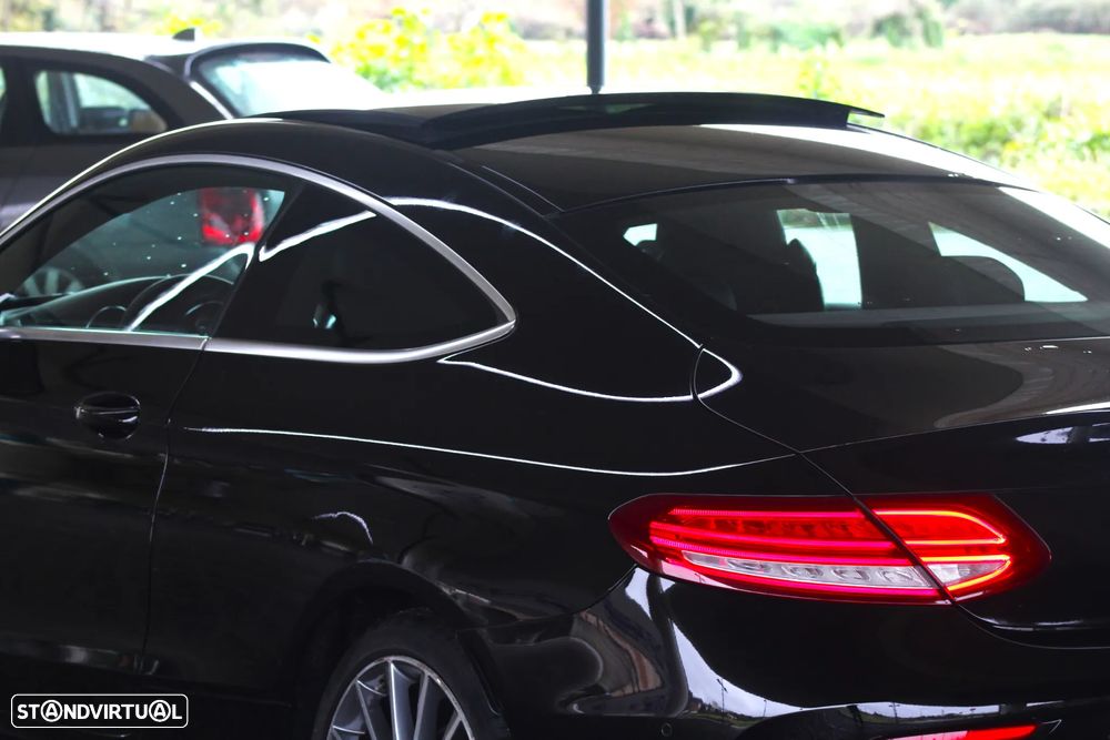 Mercedes-Benz C 220 d Cabrio AMG Line - 21