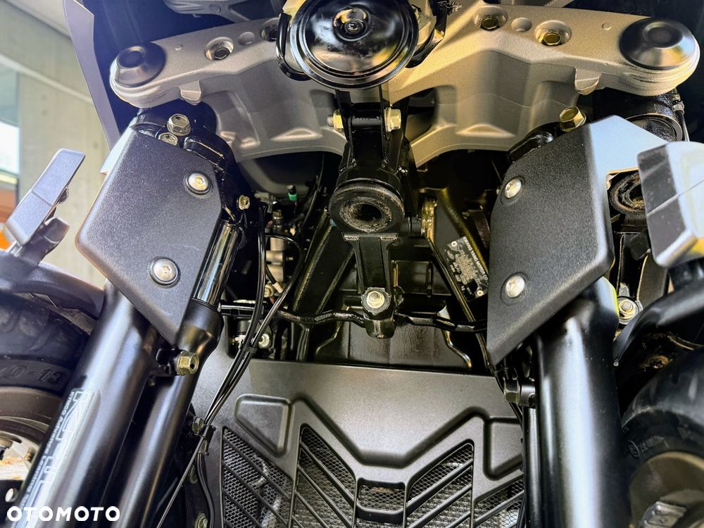 Kymco CV3 - 33